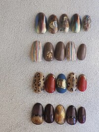 個性派　ニュアンスネイル
