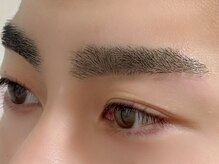 メンズ人気のアイブロウで自分に似合う眉にしてみませんか◎