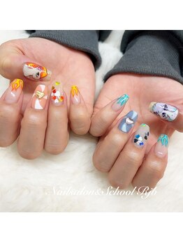 キャラクターネイル