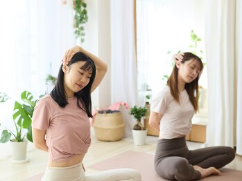 イトハヨガサロン(ITOHA YOGA SALON)/ペア来店OK、2人で整う♪