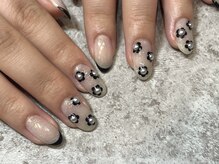 コラット シグネチャー(KORAT signature)/フラワーネイル