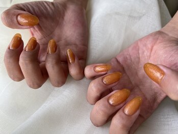 エードット(A.)/