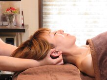 エルソル(elsol)の雰囲気（オールハンドにて頭のほか首肩、鎖骨周りもしっかりとほぐします）