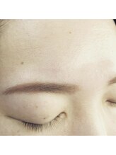 クララビューティー(CLALA Beauty)/理想の美眉づくり