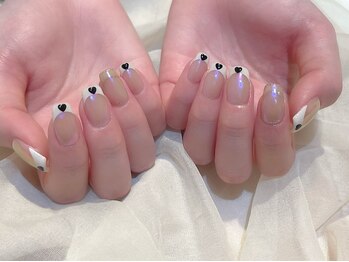 ネイルズ ララ(nails Lala)/ガーリーフレンチ。