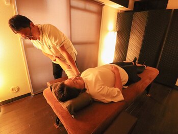 フルケア整体院/施術　/整体/肩こり/伏見/名古屋
