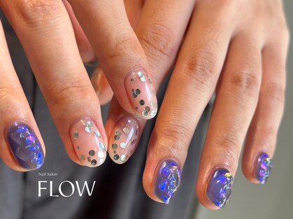 フロウネイル(Flow nail)の写真