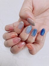 インビテーション(invitation)/アシメグラデーションネイル