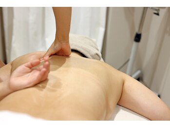 エミィシア(Emisia)/筋膜リリース