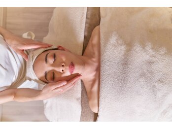 ルーチェ(luce)/肌育プログラムで美肌ケア