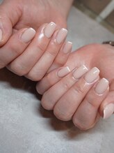 イユ ド ラペ(Yeux de LAPAIX)/フレンチネイル★初回4,950円