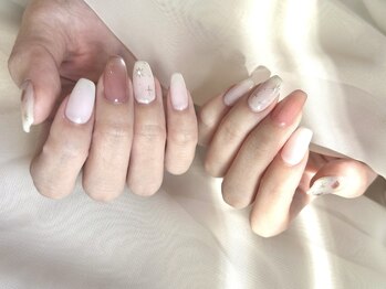 リシェリ(Richer)の写真/毎月増えるハンド定額デザイン◆選ぶ楽しさ、私らしく。大人のためのニュアンスネイル[明治神宮前]