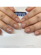 セカンドハウス(second house)/ショートネイルもグラデで素敵☆