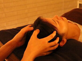 サンリラクゼーション 藤沢店/頭つぼで疲労回復。