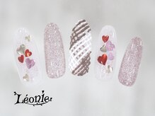 レオニー(Leonie)/ハートホロ×チョコネイル