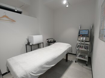 ボス 桑名駅前店(BOSS)の写真/【モテる男は全身脱毛】"毛深い男"のコンプレックス解消へ！BOSSでワンランク上の男性へ★