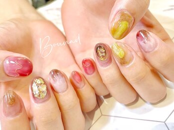 ボネール(nail ＆ eyelash Bounail)/ニュアンス　ぷっくり　金箔