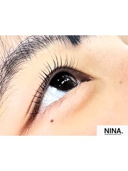 ナチュラル上品な目元にしたい