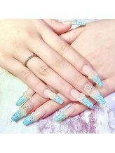 ミニョン(Minyon)/ツイード×フレンチネイル