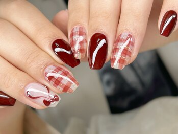 リノネイル(Lino Nail)/チェックネイル