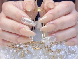 アーモンドカラー