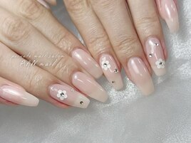 シンプルフラワーホロネイル