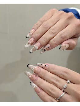 アレナサロン(alena salon)の写真/ベテランネイリストが高級感あるお指先を演出☆ぜひ当店へ♪
