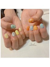 ハヌル(haneul.)/ポップな春ネイル/お花チェック