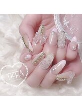 ユファ(YUFFA)/韓国アート×ガーリーネイル