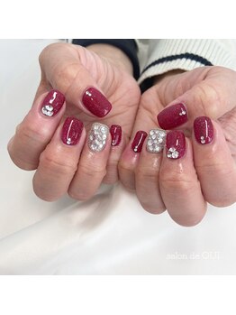 サロンドウイ(salon de OUI)/キラキラネイル