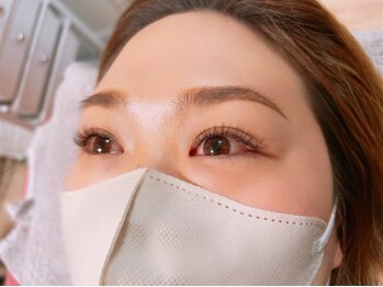 サンクチュアリ(sanctuary)の写真/【20年以上の施術歴】高技術×モチのよさ◎最新技法のマイラミレーション・LEDエクステも取り扱い有！