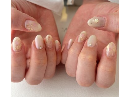 ファースト(FIRST)の写真