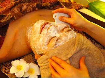 アロマオイルリンパアンドハーブ肌活性ピールフェイシャルエステ 晴れ古都/結果重視のフェイシャルエステ