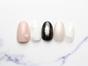 池袋ネイルサロン イイネイル(Ee-Nail)/大人モノトーンネイル初回￥6980