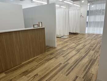 アイプラスサンテ 岡山店(eyeplus sante)/内観