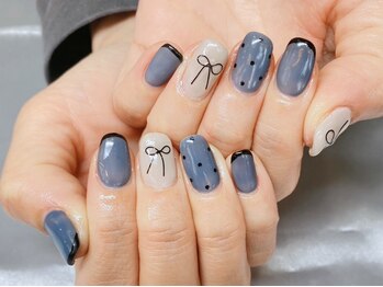 トレデュール 長町南店(Tre's dur)/大人女子のリボンネイル