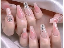 エムズ ネイルサロン(M2)/長さだしワンホンチークネイル