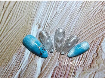 ムーンズ(Moon's)/