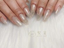 キラキラフラッシュネイル