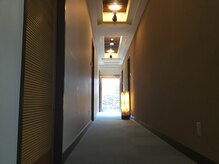 ヴィラシャンゼ スパアンドエステ(VILLA SHANZE)/エステ廊下