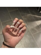 リンドネイル バイ モカ アンド ララ(Lind nail by moca and LaLa)/キティちゃんネイル