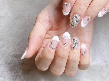 アイリス(IRIS)/フレンチ×ストーン埋め尽くし