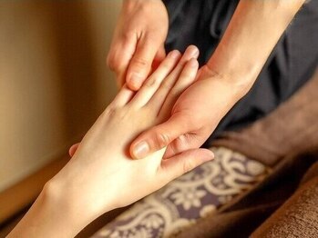 ラダシア 神田神保町店/ハンドマッサージ