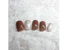 プティットスリール アイラッシュ 豊田店(Petit Sourire Eyelash)/ホワイト×ゴールド