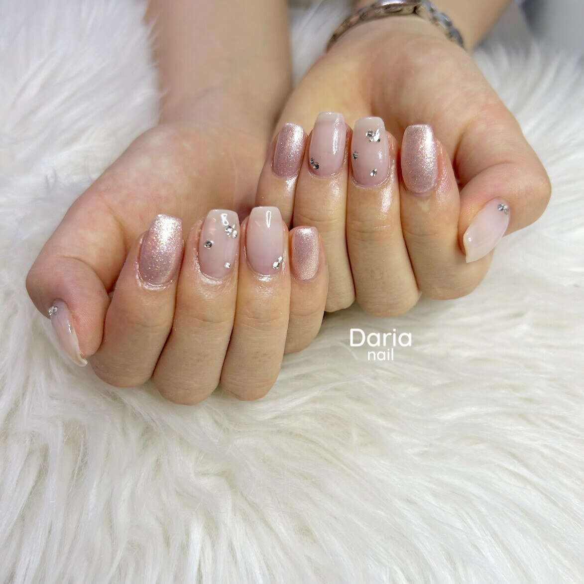 DAHLIAネイル 𝐃𝐚𝐡𝐥𝐢𝐚.⋆𝜗𝜚 (@dahlia__nails) • Instagram photos and