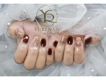 ユリナリタ(YuRi Narita)/