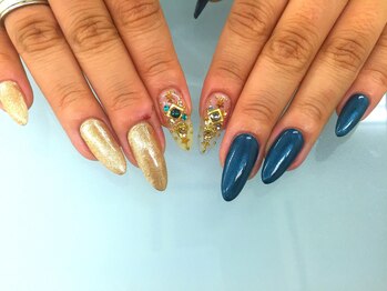 ◇ビジューネイル