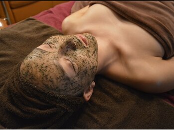 メープルドット(Maple.)/ハーブピーリング