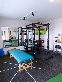 三の沢スポーツ接骨院/トレーニングルーム