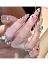 ジェイエフ(JF)/